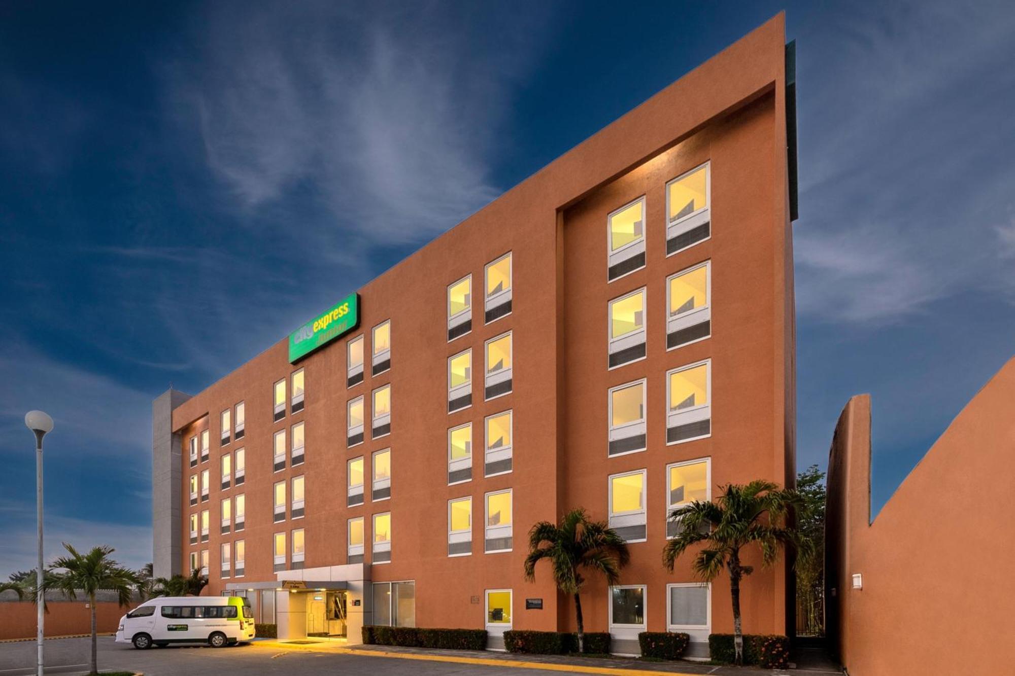 City Express Junior By Marriott Veracruz Aeropuerto Exterior foto